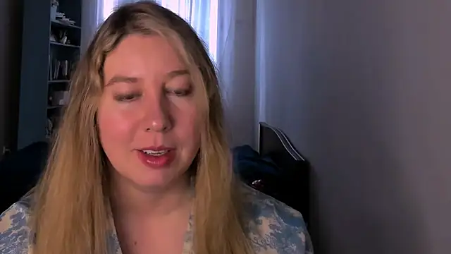 NancySanders online show from March 13, 8:52 am