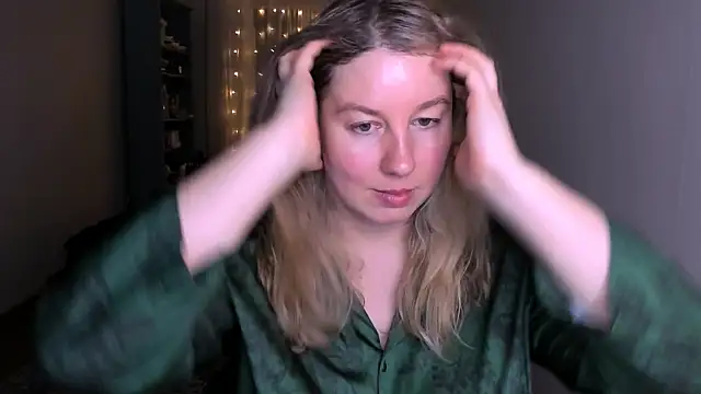 NancySanders online show from March 27, 7:48 pm