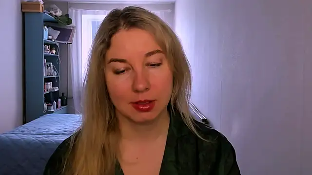 NancySanders online show from May 28, 5:26 am