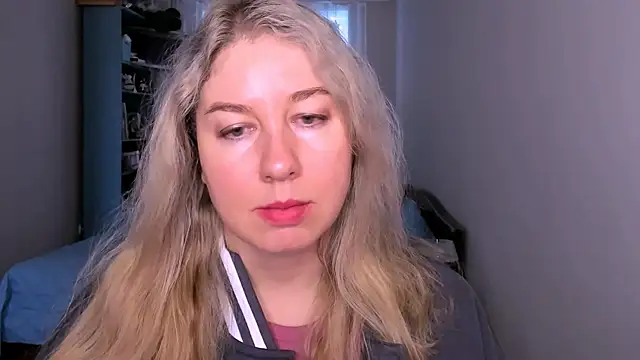 NancySanders online show from May 3, 5:56 am