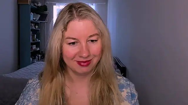 NancySanders online show from May 18, 6:40 am