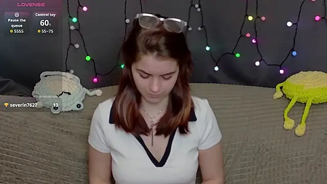 ElzaBlis online show from December 17, 2:55 pm