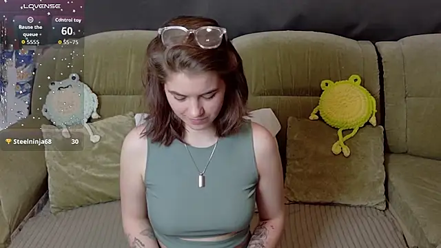 ElzaBlis online show from April 4, 3:18 pm