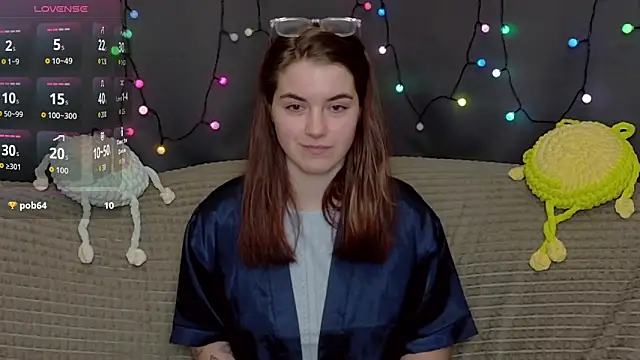 ElzaBlis online show from January 11, 3:30 pm