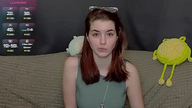 ElzaBlis online show from December 5, 3:10 pm