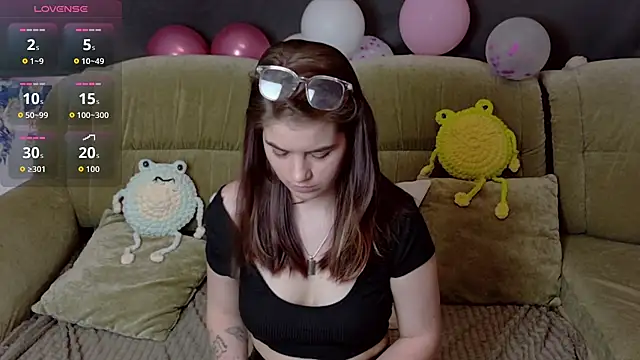 ElzaBlis online show from February 16, 1:10 pm