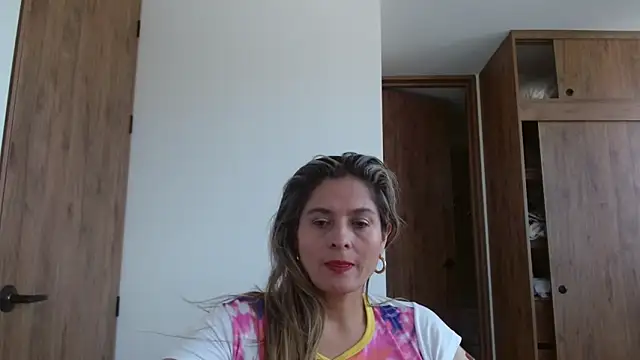 linda-mature43 online show from November 7, 3:05 pm