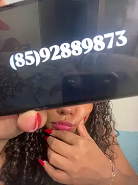 jhennyfer online show from June 10, 4:57 am