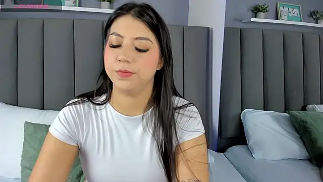 anagil  online show from November 27, 1:44 pm