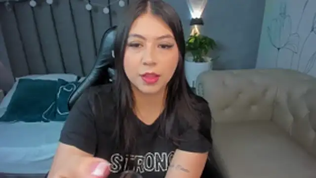 anagil  online show from February 10, 7:35 pm