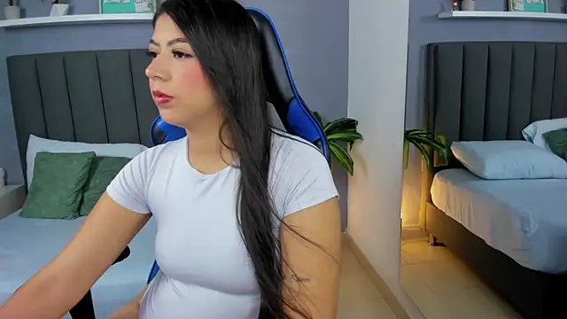 anagil  online show from November 5, 1:25 pm