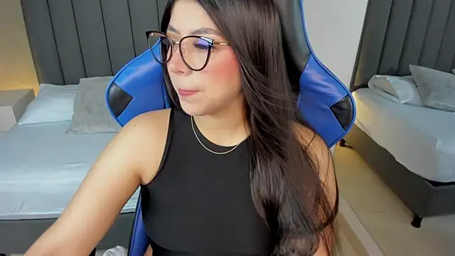 anagil  online show from April 17, 1:58 pm