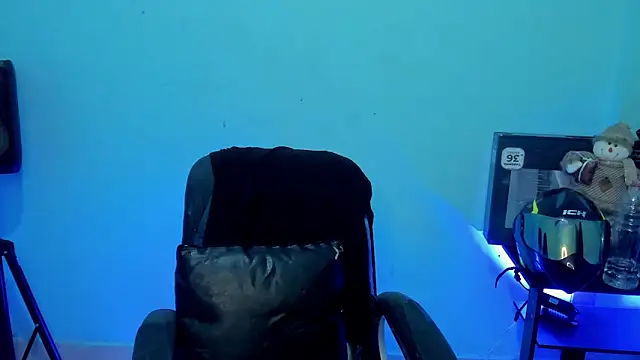 zeus 7777 online show from April 14, 10:53 am