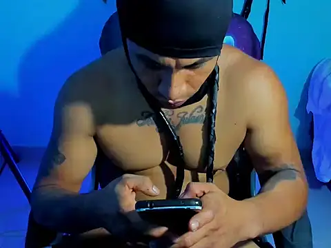 zeus 7777 online show from October 24, 7:35 pm