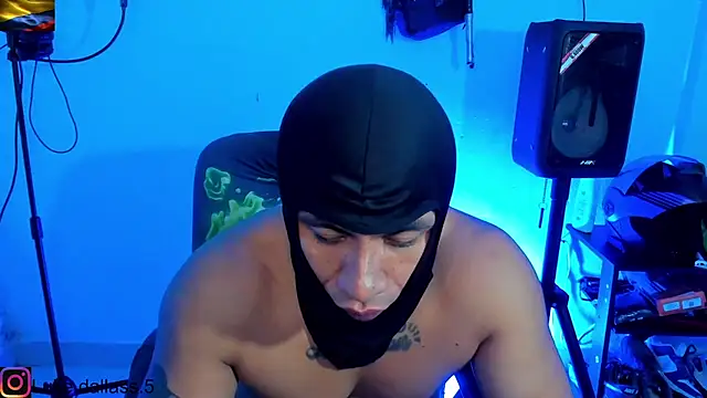 zeus 7777 online show from January 17, 10:41 am