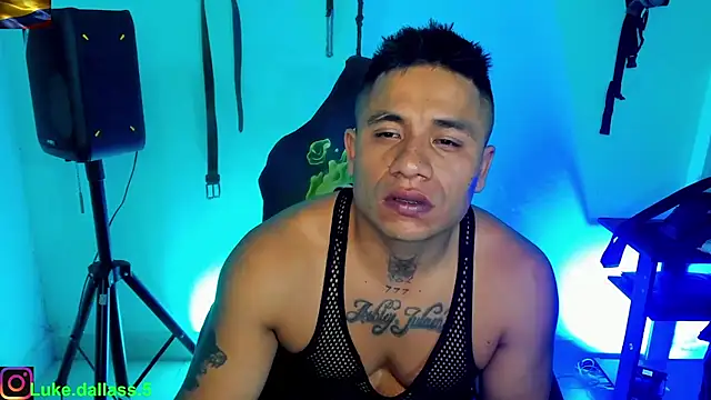 zeus 7777 online show from December 16, 8:35 pm