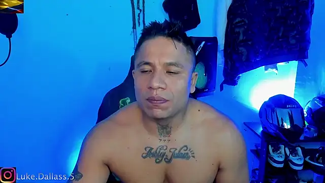 zeus 7777 online show from February 9, 11:08 am