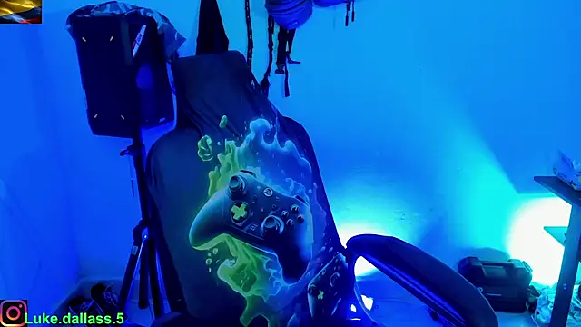 zeus 7777 online show from December 5, 8:13 am