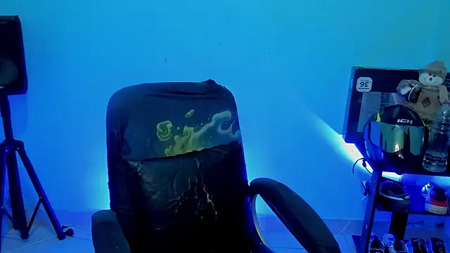 zeus 7777 online show from April 13, 7:34 am