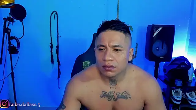 zeus 7777 online show from February 18, 9:50 am