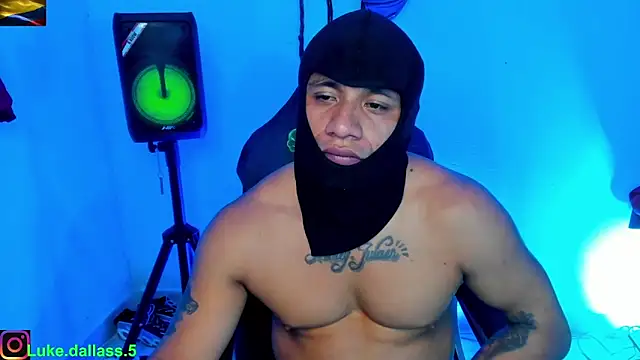 zeus 7777 online show from December 3, 1:06 am