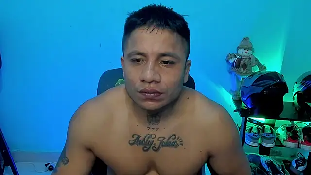 zeus 7777 online show from April 8, 9:22 am