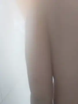 Snapshot of Franswat95 chatting on December 18, 10:46 pm Franswat95 online show from December 18, 10:46 pm