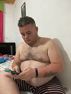 Snapshot of Chimbo-1996 chatting on November 23, 12:53 am Chimbo-1996 online show from November 23, 12:53 am