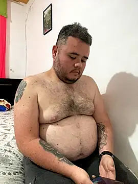 Snapshot of Chimbo-1996 chatting on December 1, 10:10 pm Chimbo-1996 online show from December 1, 10:10 pm