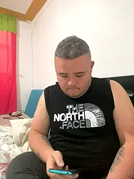 Snapshot of Chimbo-1996 chatting on October 30, 9:55 pm Chimbo-1996 online show from October 30, 9:55 pm