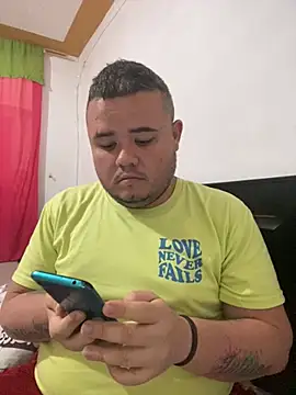 Snapshot of Chimbo-1996 chatting on November 1, 10:25 pm Chimbo-1996 online show from November 1, 10:25 pm