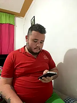 Snapshot of Chimbo-1996 chatting on November 17, 11:03 am Chimbo-1996 online show from November 17, 11:03 am