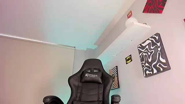 mathewconelly online show from April 2, 10:27 pm