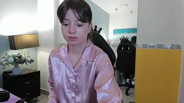 VioletaNova online show from April 23, 12:22 pm