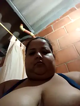 Xxminigirl19 online show from October 29, 4:11 am