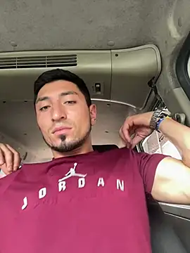 Snapshot of reydav11 chatting on July 10, 1:22 pm reydav11 online show from July 10, 1:22 pm
