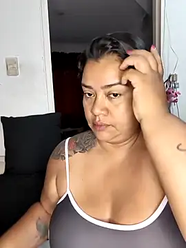 NARNYALABELLA online show from April 4, 11:17 am