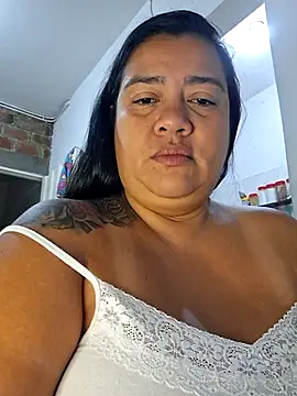 NARNYALABELLA online show from October 15, 11:40 am