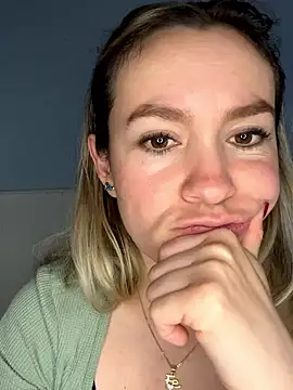 BritgetPsychol online show from December 21, 3:41 am