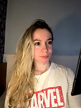 BritgetPsychol online show from November 26, 3:06 am