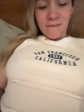 BritgetPsychol online show from November 30, 6:47 am