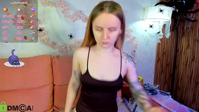 Snapshot of Rina_Panic chatting on October 18, 1:07 am Rina Panic online show from October 18, 1:07 am