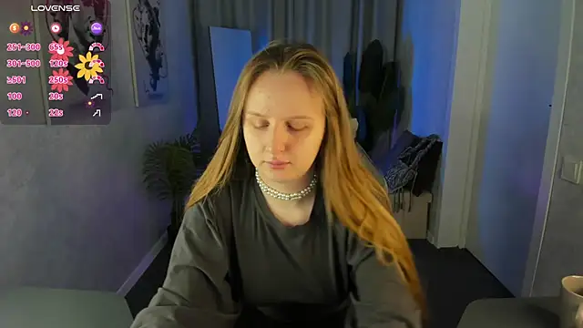 Rina Panic online show from April 3, 1:01 am