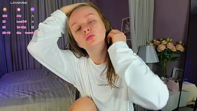Rina Panic online show from June 26, 1:00 am