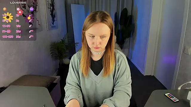 Rina Panic online show from April 8, 1:07 am