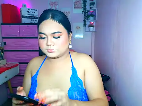 YourThicc bella online show from July 8, 3:56 pm