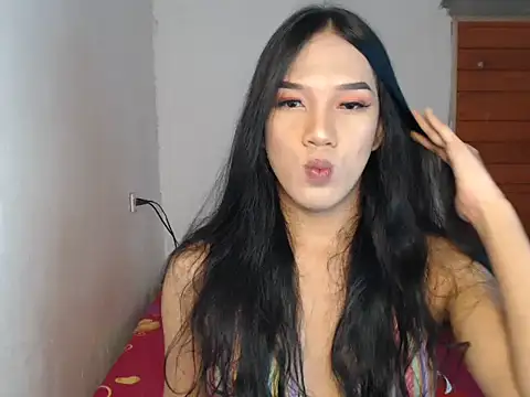 Snapshot of miss_venus11 chatting on October 18, 8:33 pm miss venus11 online show from October 18, 8:33 pm