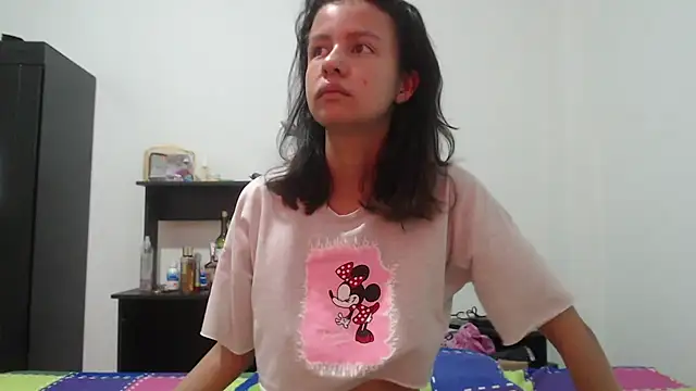 nathaly jones  online show from May 19, 12:23 pm
