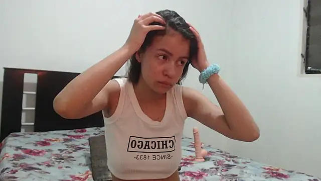 nathaly jones  online show from November 10, 12:10 pm