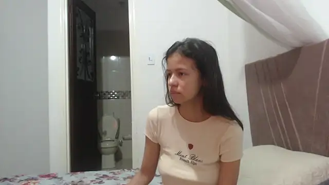 nathaly jones  online show from February 23, 12:06 pm